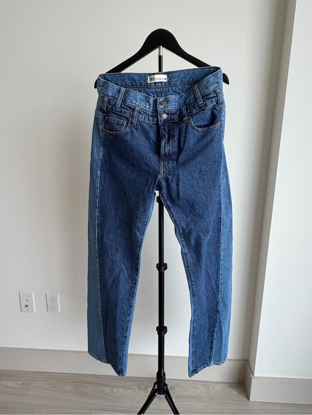 ZARA Two-toned Denim Jeans
